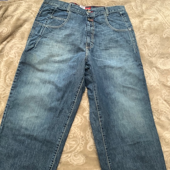 Vintage Guess jeans - Picture 1 of 8